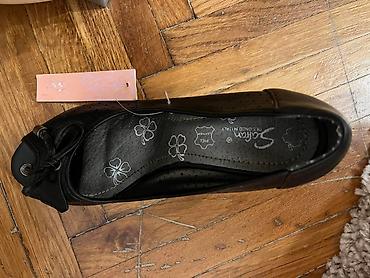 sinsej papuce: Potpuno nove sandale sa etiketom, na stiklu, nikad obuvece, samo — 3