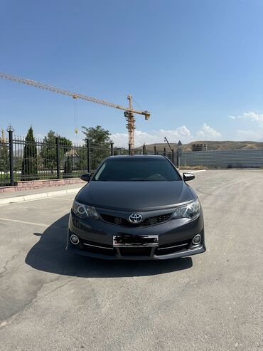 оочень срочно: Toyota Camry: 2012 г., 2.5 л, Автомат, Бензин, Седан