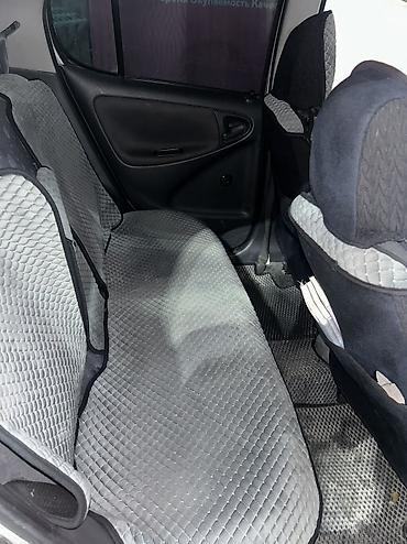 Toyota: Toyota Vitz: 2001 г., 1 л, Автомат, Бензин, Хэтчбэк — 4