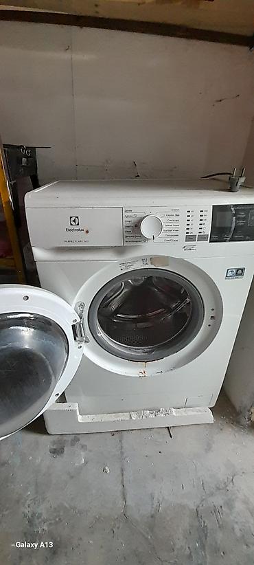 utu isi tap az: Paltaryuyan maşın Electrolux, 6 kq, Ehtiyat hissələri kimi, Avtomat, Ünvandan götürmə — 3