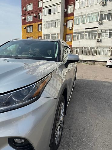 platinum: Toyota Highlander: 2021 г., 3.5 л, Автомат, Бензин, Кроссовер — 9