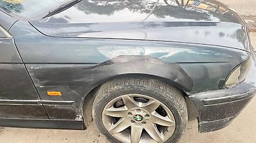 BMW: BMW 5 series: 2.8 l | 2000 il Sedan — 4