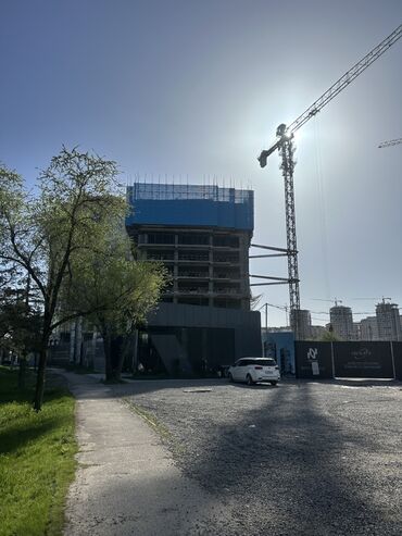 квартира бишкек цена: 3 комнаты, 98 м², Элитка, 13 этаж, ПСО (под самоотделку)