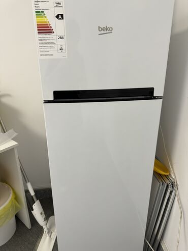бытовая техника холодильники: Холодильник Beko, Б/у, Двухкамерный