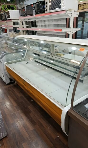 Промышленные морозильники: Kolbasa. Toyuq ağartı mehsullari üçün nəzərdə tutulub super işləyir
