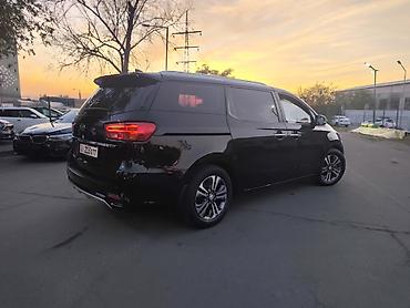 passat variant: Kia Carnival: 2018 г., 2.2 л, Автомат, Дизель, Минивэн — 2