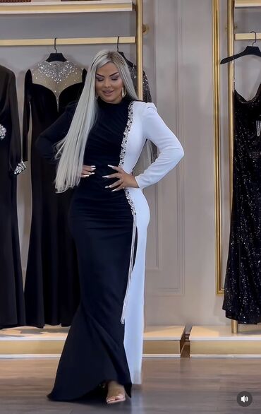 Ziyafət donları: Don tezedir baha alınıb 200 m satırıq.40,42,44 ölculere olur — 1