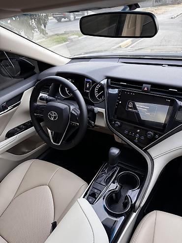 автомобил тойота: Toyota Camry: 2020 г., 2 л, Вариатор, Бензин, Седан — 9