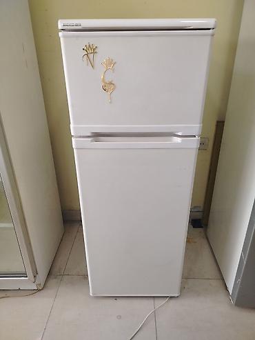 soyuduculari: İşlənmiş 2 qapılı Beko Soyuducu Satılır, rəng - Ağ, Təkərli — 1