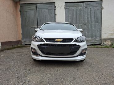 машины дешевые: Chevrolet Spark: 2020 г., 1 л, Автомат, Бензин, Хетчбек