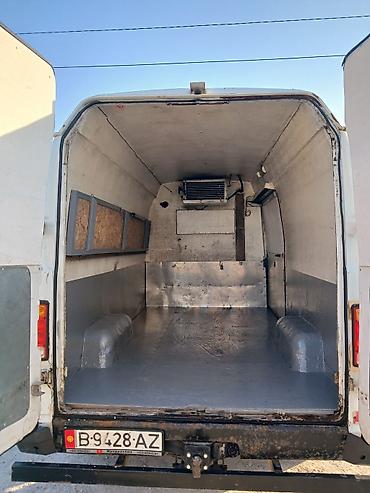 renault master: Mercedes-Benz : 1990 г., Фургон — 4