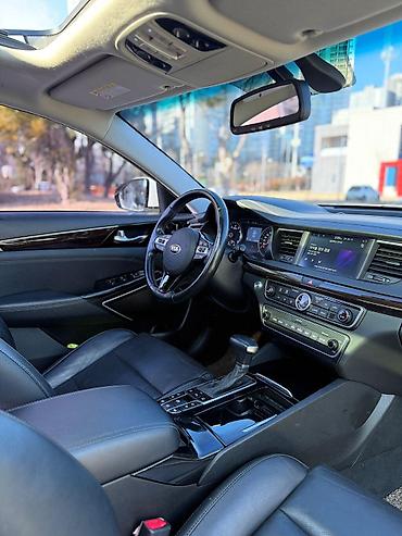 Kia: Kia K7: 2019 г., Газ — 26