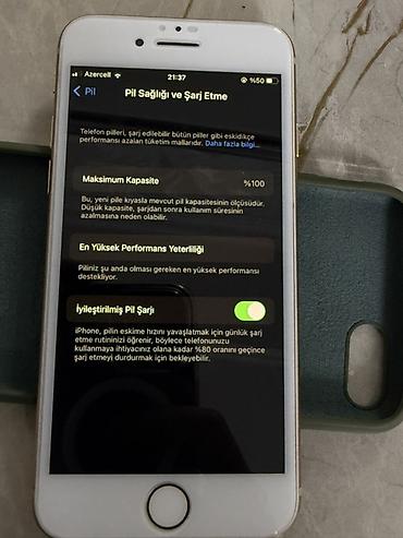macbook air ikinci el: IPhone 8, Qızılı, Simsiz şarj — 3