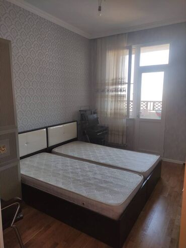 Yeni tikili: 3 otaqlı, Yeni tikili, 50 kv. m — 4