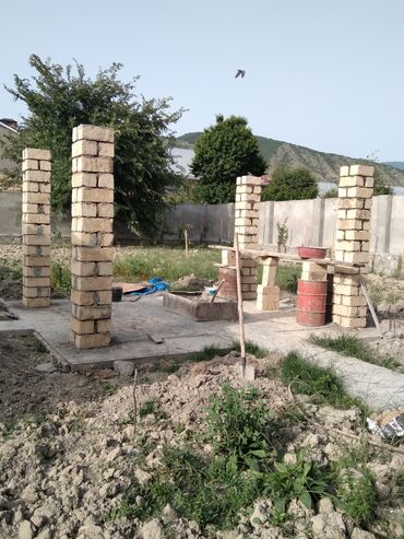 Xidmətlər: Предлагаю свою услугу по строительству каменщик, плиточник