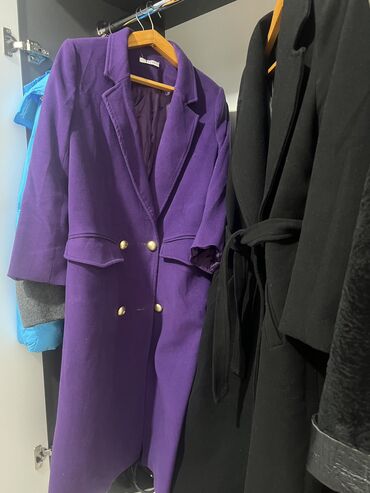 Пальто: Разгружаю гардероб,отдаю ниже по себе стоимости. качество хорошее — 3