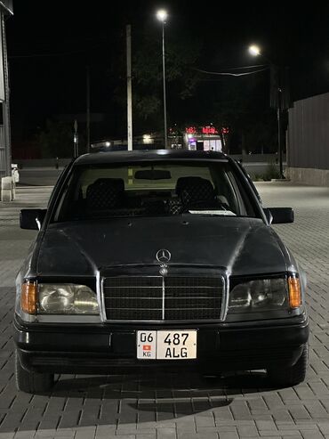мерседес 204: Mercedes-Benz 230: 1989 г., 2.3 л, Механика, Бензин, Седан