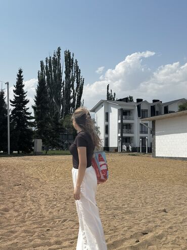 1 комнатную квартиру на долгий срок: 1 комната, 15 м²