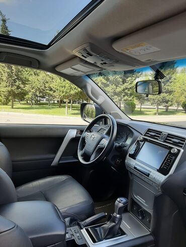 Toyota: Toyota Land Cruiser Prado: 2.7 l | 2018 il Ofrouder/SUV — 4