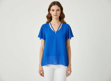 bluzka z dużym dekoltem: Women's blouse, size S