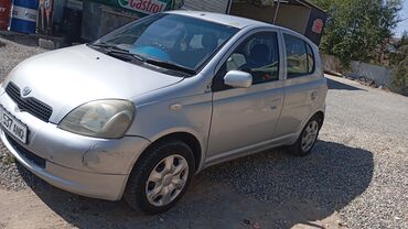 витс: Toyota Vitz: 2000 г., 1 л, Автомат, Бензин, Хэтчбэк