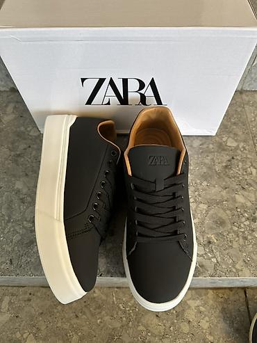 кроссовки кант: Мужские кроссовки, 40, 41, 42, Zara, Новый, цвет - Черный, Бесплатная доставка — 2