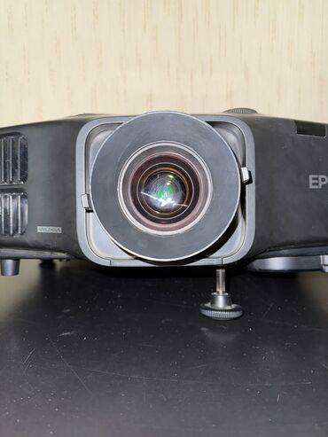 Proyektorlar: Proyektor Epson — 4