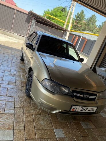 полики для авто бишкек цена: Daewoo Nexia: 2011 г., 1.6 л, Механика, Бензин, Седан