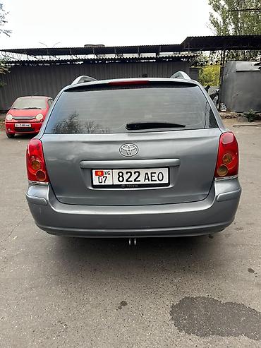 Toyota: Toyota Avensis: 2004 г., 2 л, Механика, Бензин, Универсал — 2