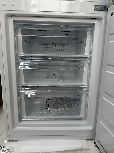 Холодильники: Холодильник Midea, Двухкамерный — 8