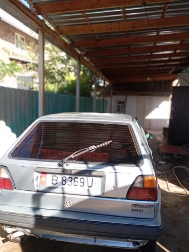 Volkswagen: Volkswagen Golf: 1989 г., 1.3 л, Механика, Бензин, Хэтчбэк