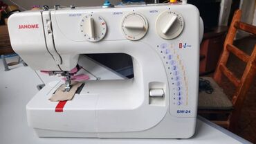 швейные машины мини: Швейная машина Janome, Электромеханическая