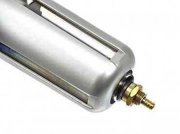 Ostali pribor i dodaci za alate: Regulator pritiska sa filterom i manometrom za komprimovani vazduh - — 2