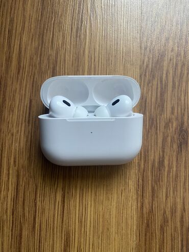 коробка airpods: Вакуумдук, Apple, Колдонулган, Электр зымсыз (Bluetooth), Классикалык