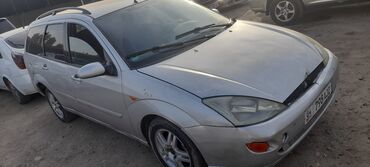 Ford: Ford Focus: 2001 г., 1.6 л, Механика, Бензин, Универсал