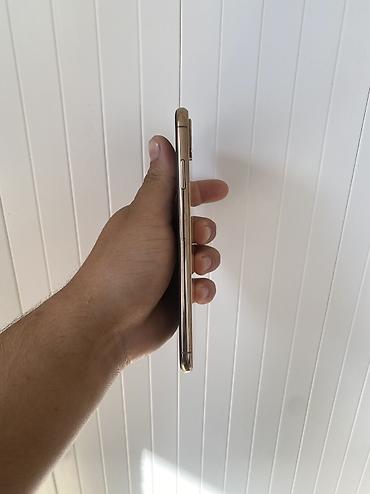 Мобильные телефоны: IPhone Xs Max, Б/у, 64 ГБ, Золотой, 100 % — 4