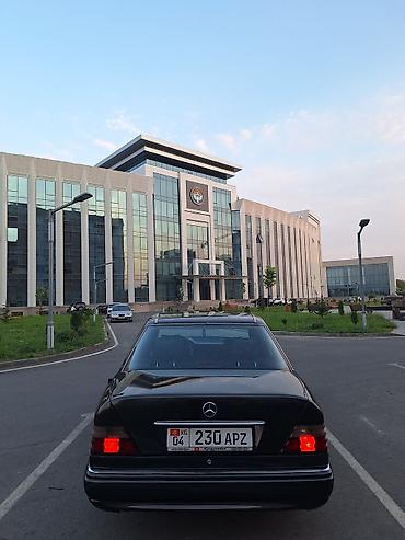 есть вложение: Mercedes-Benz W124: 1994 г., 3 л, Автомат, Бензин, Седан — 7