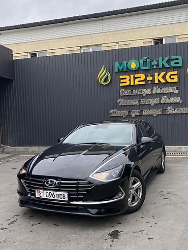 Hyundai Sonata: 2019 г., 2 л, Автомат, Газ, Седан
