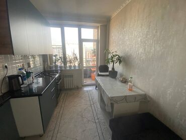 тоголок молдо фрунзе: 1 бөлмө, 40 кв. м, Элитка, 12 кабат, Евроремонт
