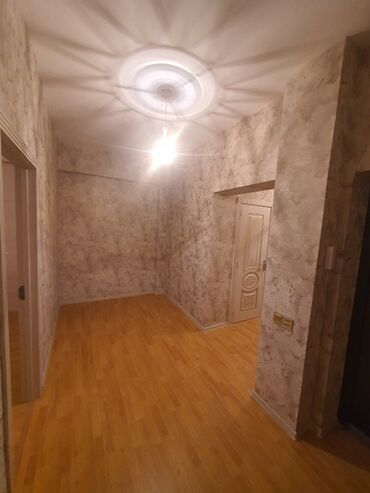 Uzunmüddətli kirayə mənzillər: H.Əliyev prospektində Rəssamlıq Akademiyasının yanında 8 mərtəbəli — 6