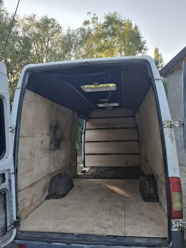 Mercedes-Benz: Mercedes-Benz Спринтер: 2003 г., 1.9 л, Механика, Дизель, Фургон