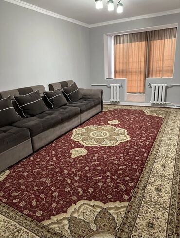 сколько стоит трехкомнатная квартира в бишкеке: 1 комната, 32 м², 104 серия, 4 этаж, Евроремонт