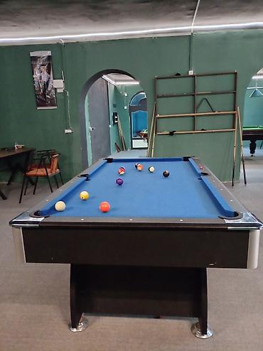 bilyard stolu: Bilard (pool) masası – mavi örtüklü, 6 dəlikli - Ölçü: tam ölçülü — 2