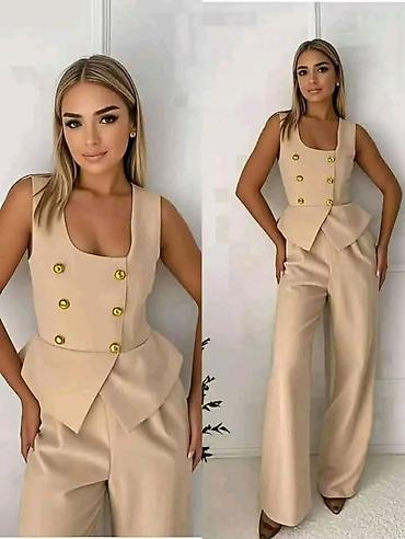 plisirani komplet: Komplet za dsme: prsluk i pantalone širokih nogavica. - Elegantni — 1