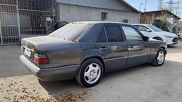 мерс 124 бак: Mercedes-Benz W124: 1993 г., 2.8 л, Автомат, Газ, Седан — 2
