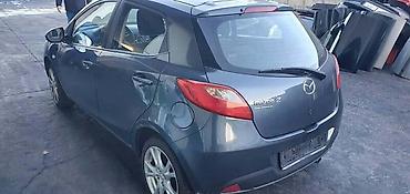 pedale: DELOVI ZA MAZDA 2 | Mazda 2 Polovni originalni delovi Prednji — 1