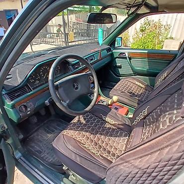 bud e9: Mercedes-Benz W124: 1990 г., Механика, Седан — 4