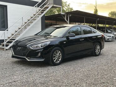 Продажа авто: Hyundai Sonata: 2018 г., 2 л, Автомат, Газ, Седан