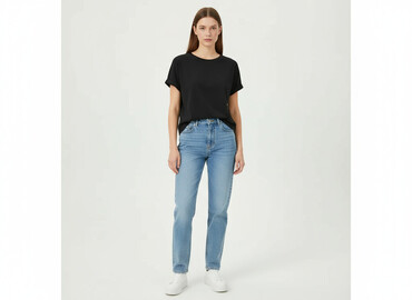 miu miu t shirt damski: Sinsay, T-shirt damski, rozmiar L