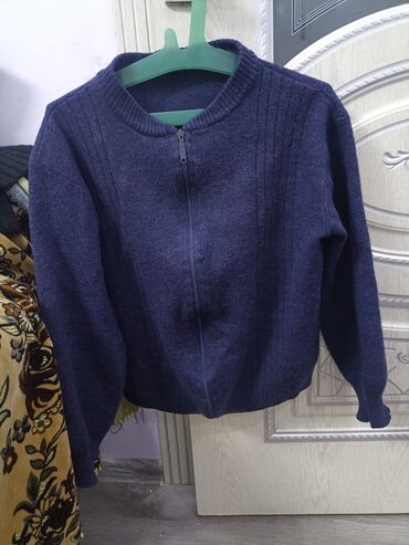свитер ручной вязки: Женский свитер, С молнией на воротнике, США, Короткая модель, Шерсть